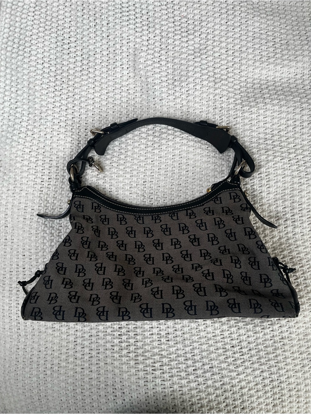 Dooney & Bourke Canvas Gray Logo Jacquard Shoulder Hobo Bag Black Leather Trim - Picture 3 of 16